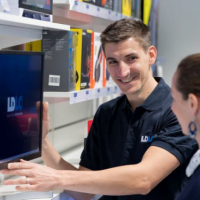 La boutique LDLC de Perpignan Sud est la 63ème du distributeur. La prochaine ouverture est prévue pour le 11 mai à Mâcon. (Crédit Photo : LDLC) La boutique LDLC de Perpignan Sud est la 63ème du distributeur. La prochaine ouverture est prévue pour le 11 mai à Mâcon. (Crédit Photo : LDLC)