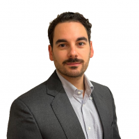 Le programme CAP d’Arrow vient aider les revendeurs à optimiser leurs capacités cloud pour mieux répondre aux besoins du marché, indique Marco D’Angelo, directeur cloud EMEA chez Arrow. (Crédit Arrow) Le programme CAP d’Arrow vient aider les revendeurs à optimiser leurs capacités cloud pour mieux répondre aux besoins du marché, indique Marco D’Angelo, directeur cloud EMEA chez Arrow. (Crédit Arrow)