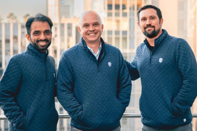 De g  d les fondateurs de Protect AI Badar Ahmed (CTO), Daryan Dehghanpishey (prsident) et Ian Swanson (CEO) devraient rejoindre Palo Alto Networks. (crdit : Salesforce Ventures)