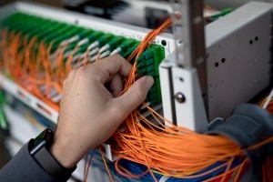 Fibre optique : l'Arcep inflige 26 M€ d'amende � Orange
