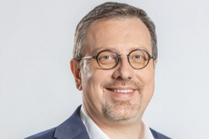 J�r�me H�nique nomm� directeur d'Orange France
